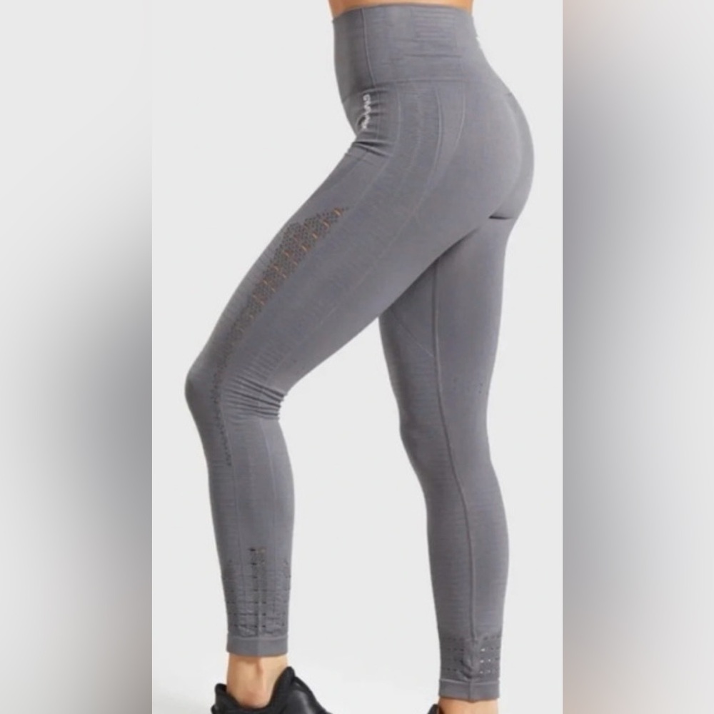 Gymshark Leggings (Tag
Removed, Measurements Included)